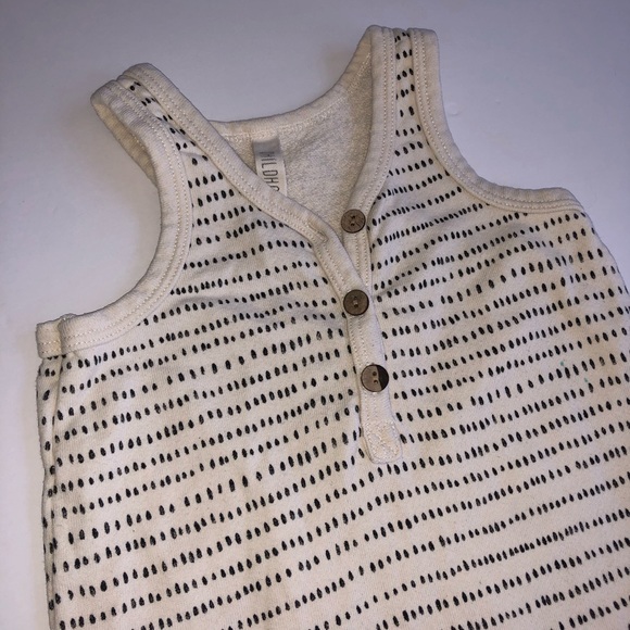 Childhood Dash Cream Romper - Picture 2 of 5